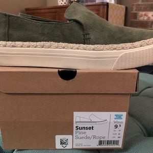 toms sunset slip on